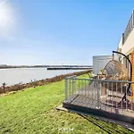 Landungsbruecke 28 אולפניץ